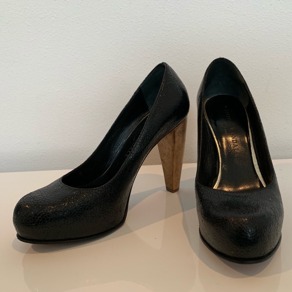 Loeffler Randall